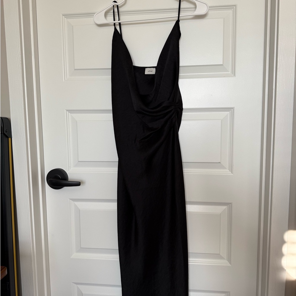 Aritzia Wilfred Elegant Black Dress